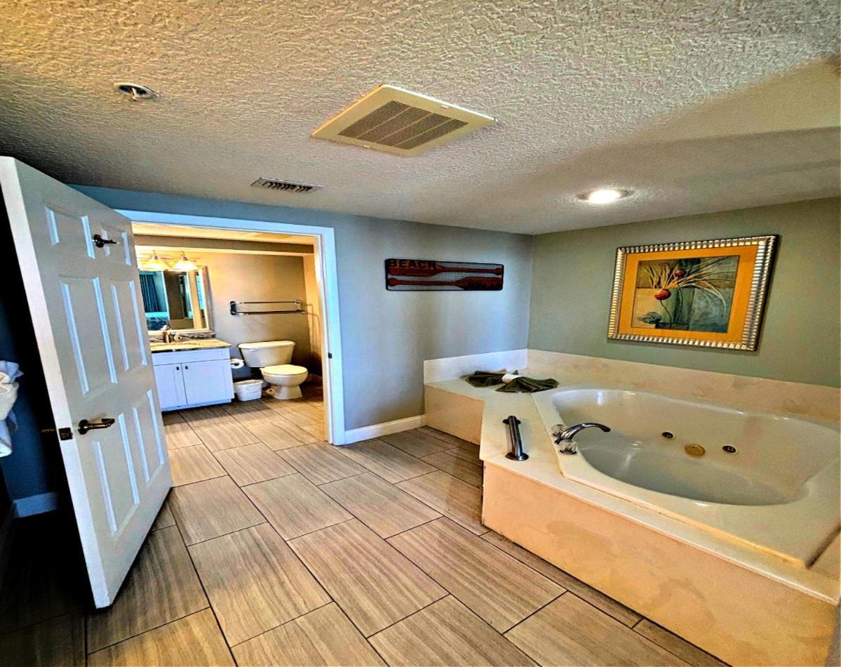 Vacation In Comfort And Luxury - 3 Bedroom Direct Oceanfront - Wyndham Ocean Walk Resort 2425 Дейтона-Біч Екстер'єр фото